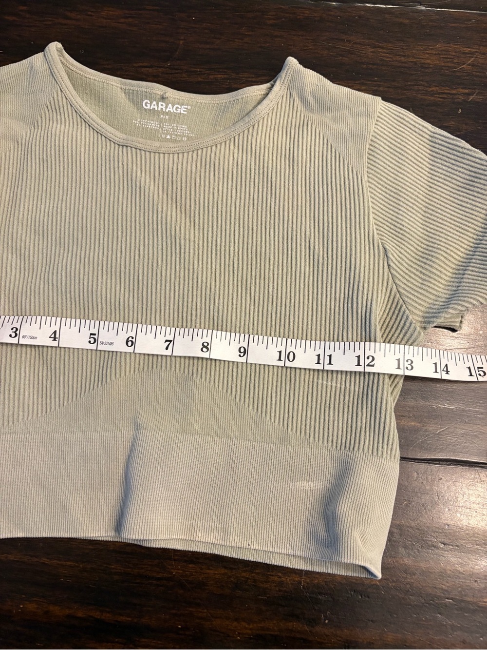 Garage Ribbed Short Sleeve Crop Top in Sage Green size small